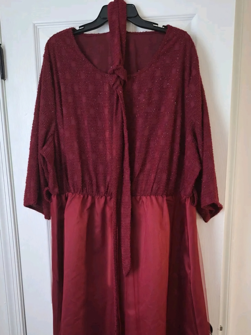 BloomChic Burgundy Textured Tulle Midi Dress w/ Belt Plus Size 26 NWT - Picture 2 of 6